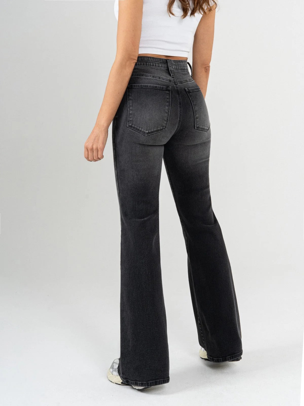 REF: DCN922 Mom Flare Strech Gris