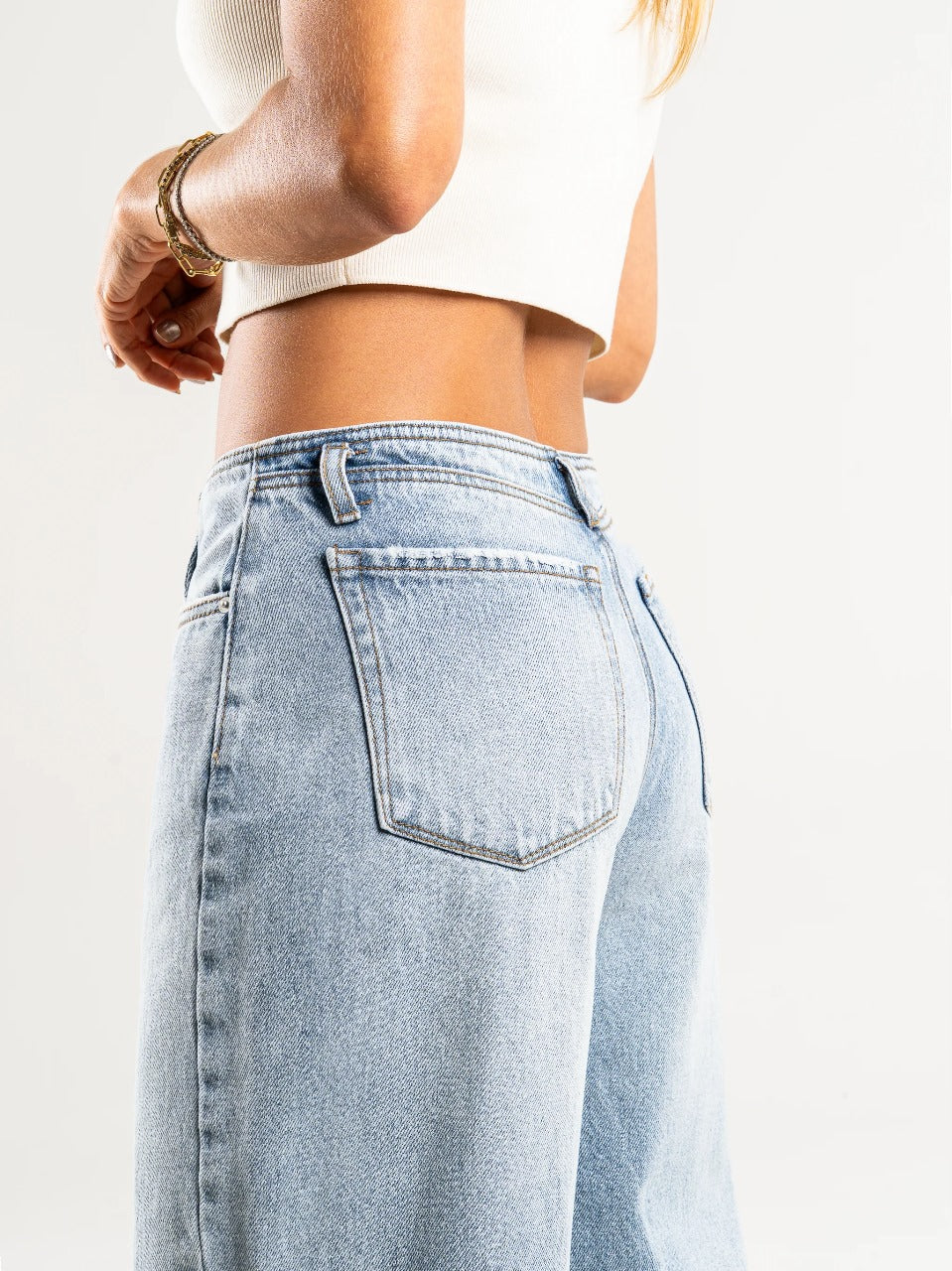 REF: DCN875 Jean Mom Flare Palazzo Detalles