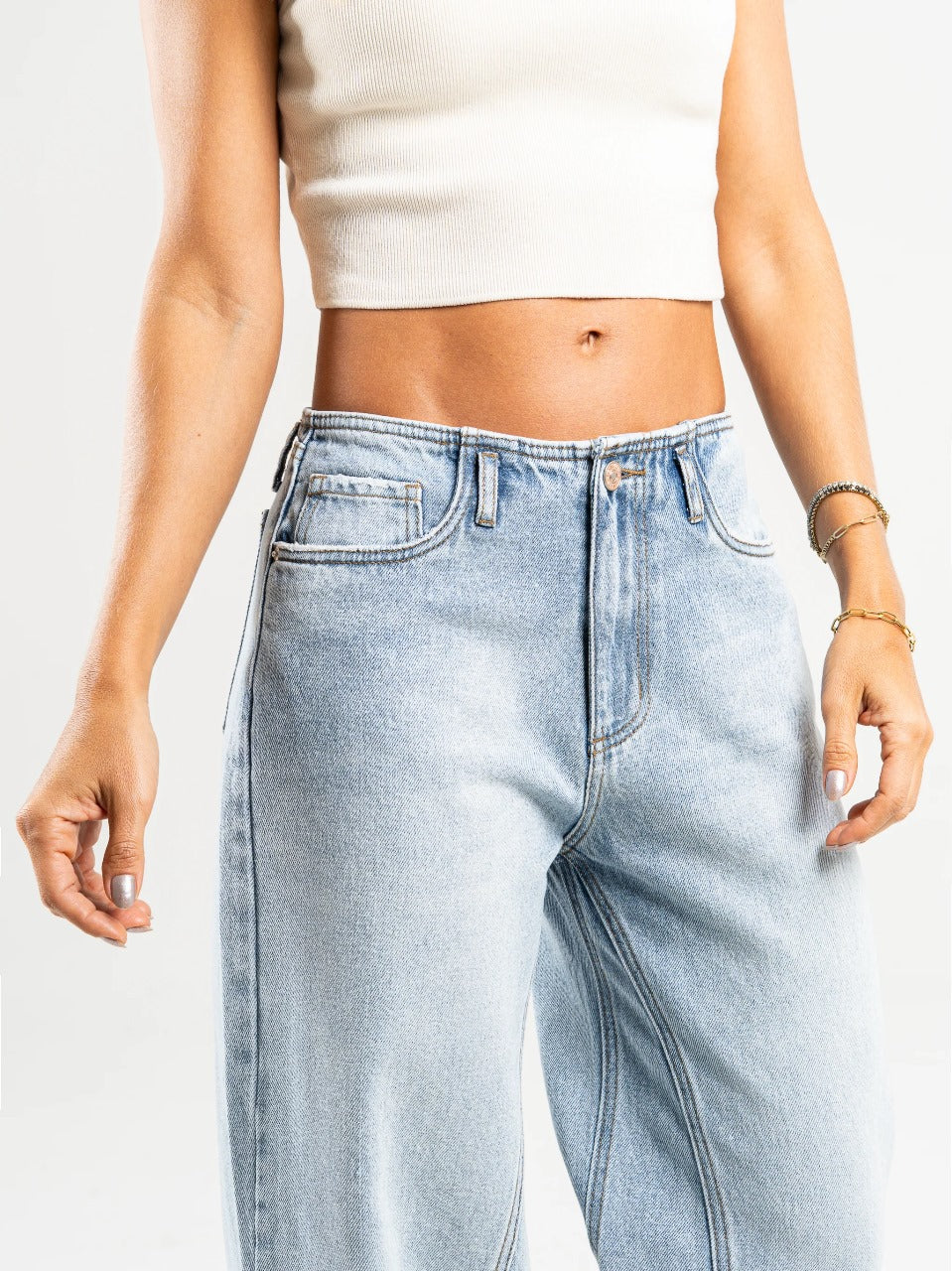 REF: DCN875 Jean Mom Flare Palazzo Detalles