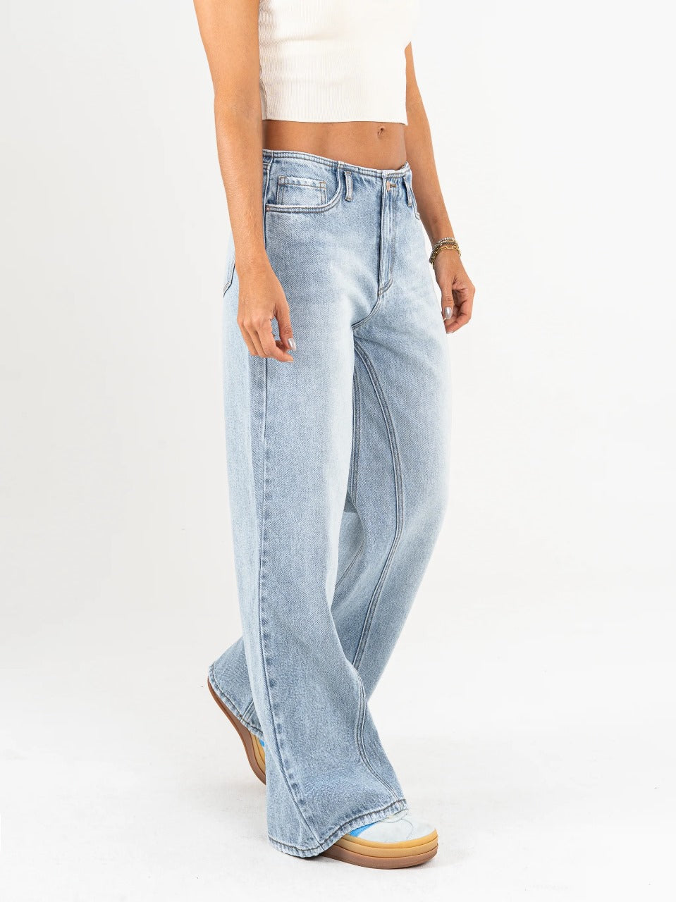 REF: DCN875 Jean Mom Flare Palazzo Detalles