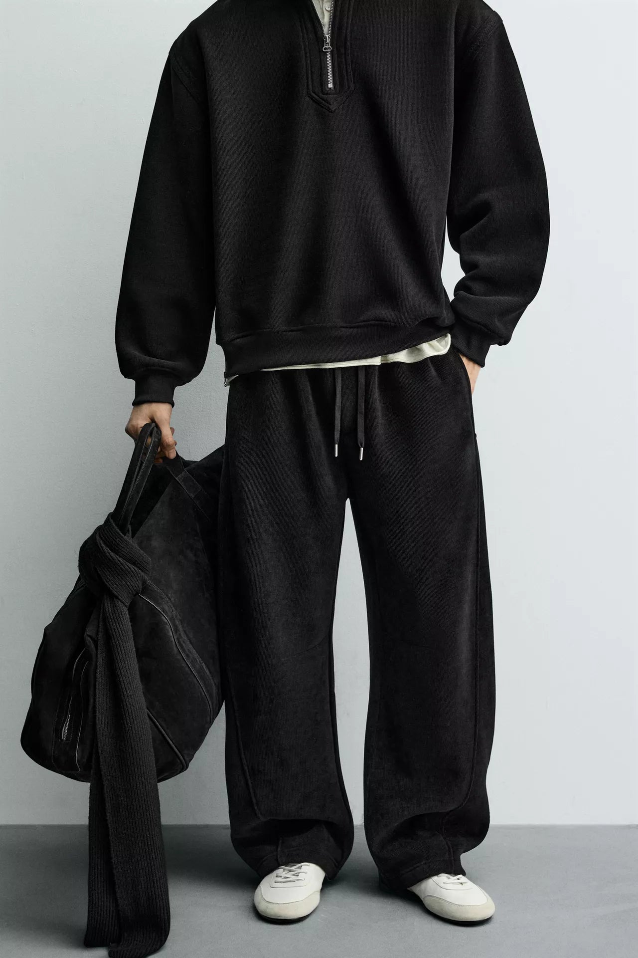REF: DCN1020 Pantalón balloon fit en pana
