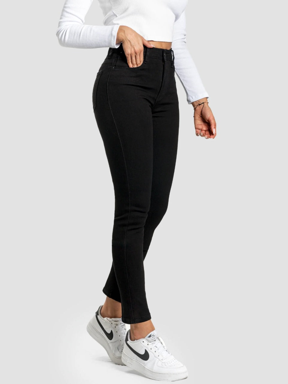 Ref: DCN914 Jean Skinny stretch, tiro alto, tono NEGRO