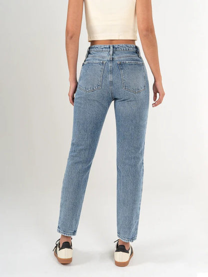 REF: DCN929 Jean Mom fit rígido, tiro alto