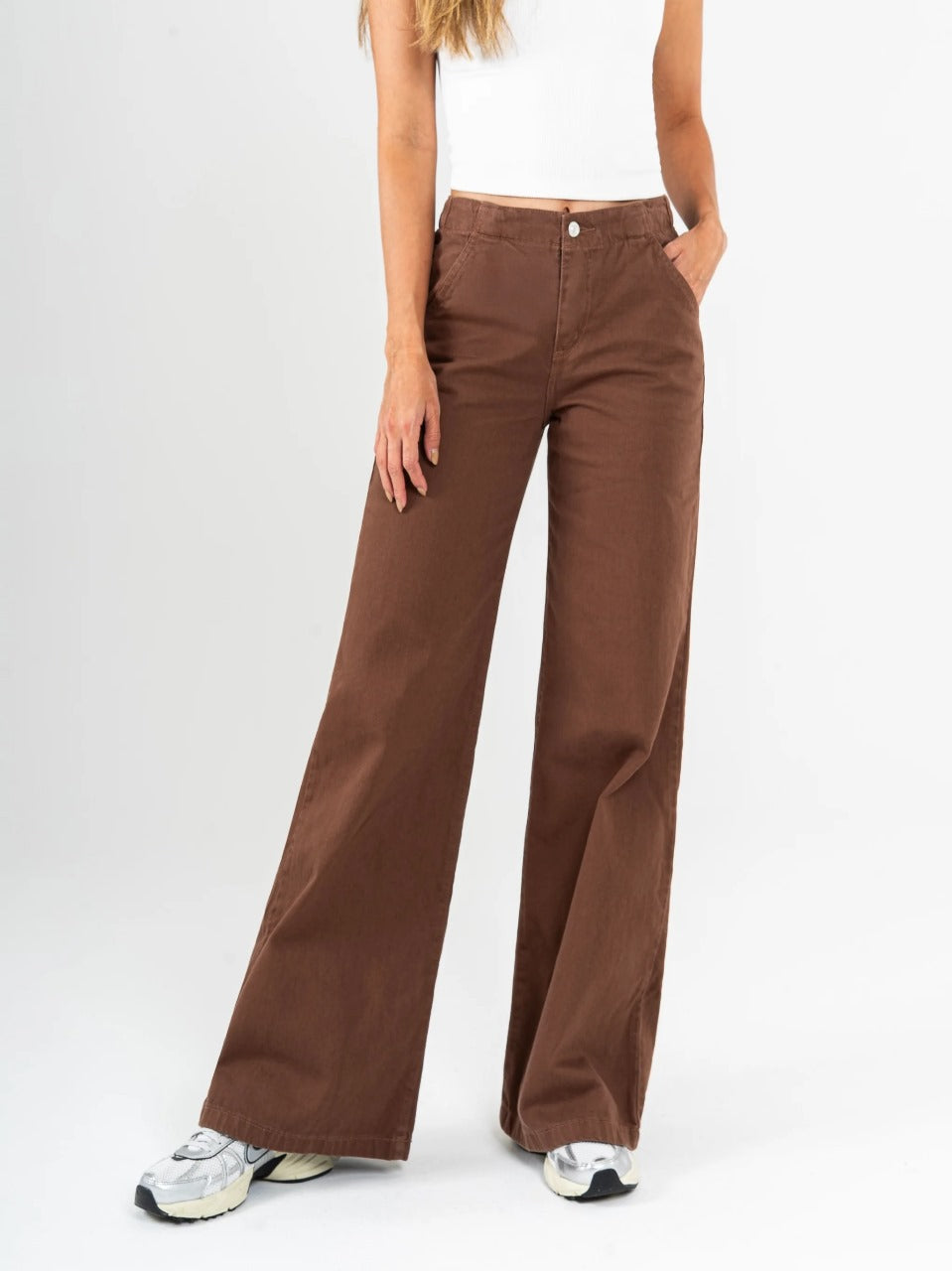 REF: DCN917 Pantalón palazzo, rígido, tiro medio, cintura con elástico.