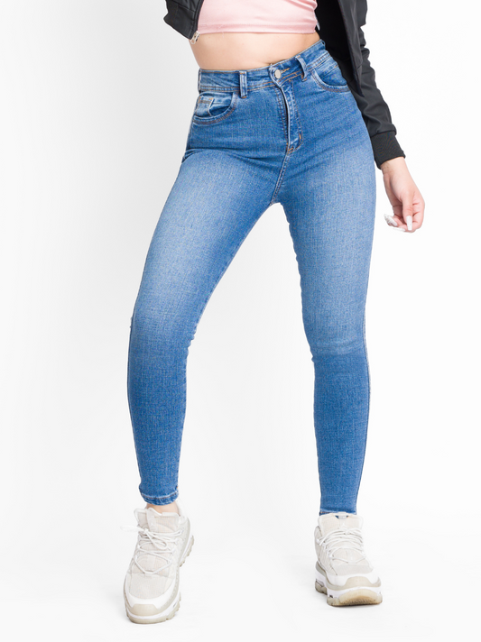 REF: DCN764M Jean Skinny stretch, tiro alto.