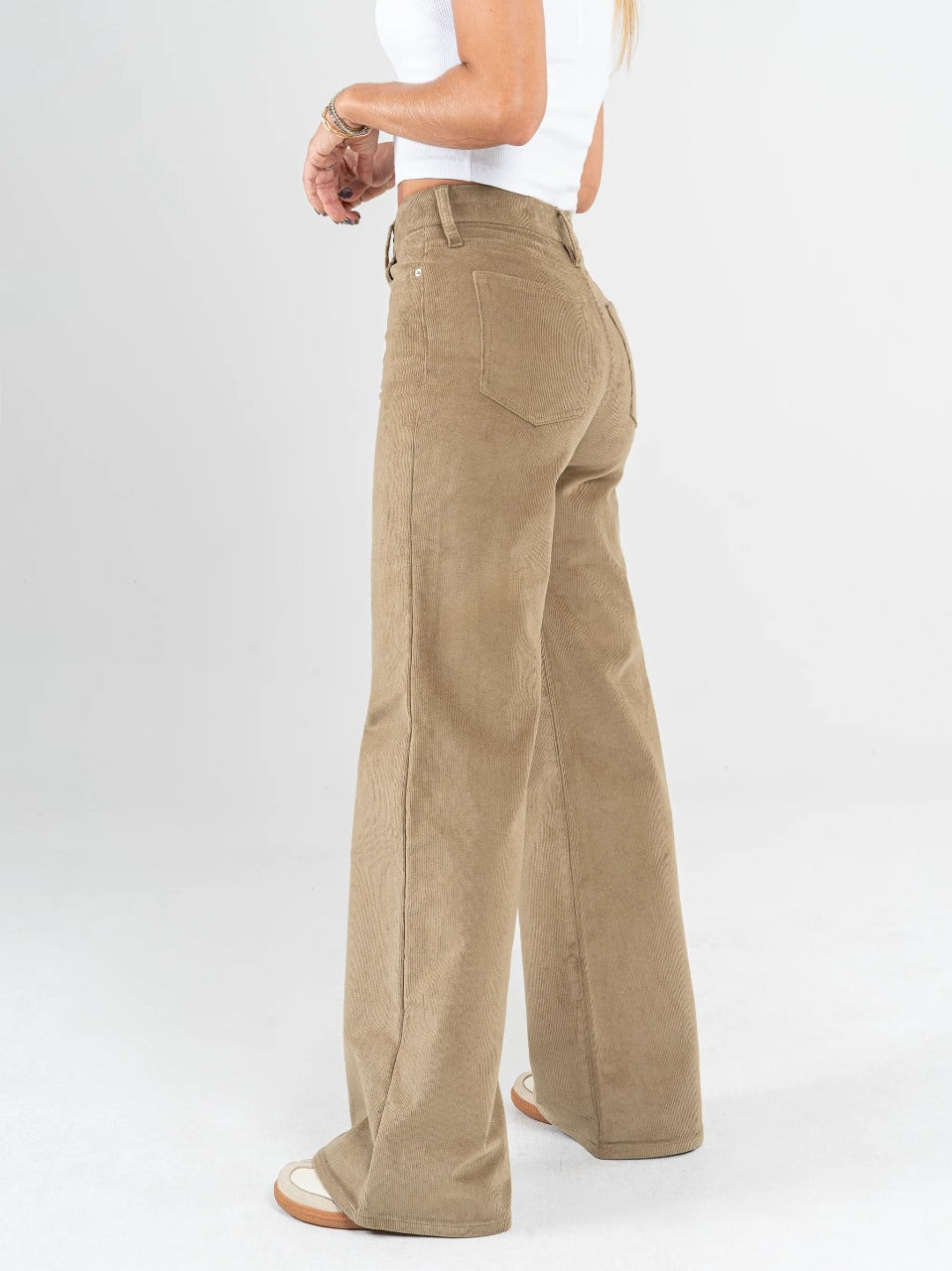 Ref: DCN977 Pantalón mom flare palazzo corduroy