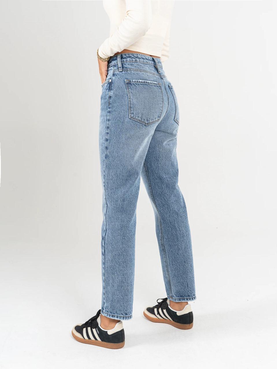 REF: DCN865 Jean Mom fit rígido, tiro alto