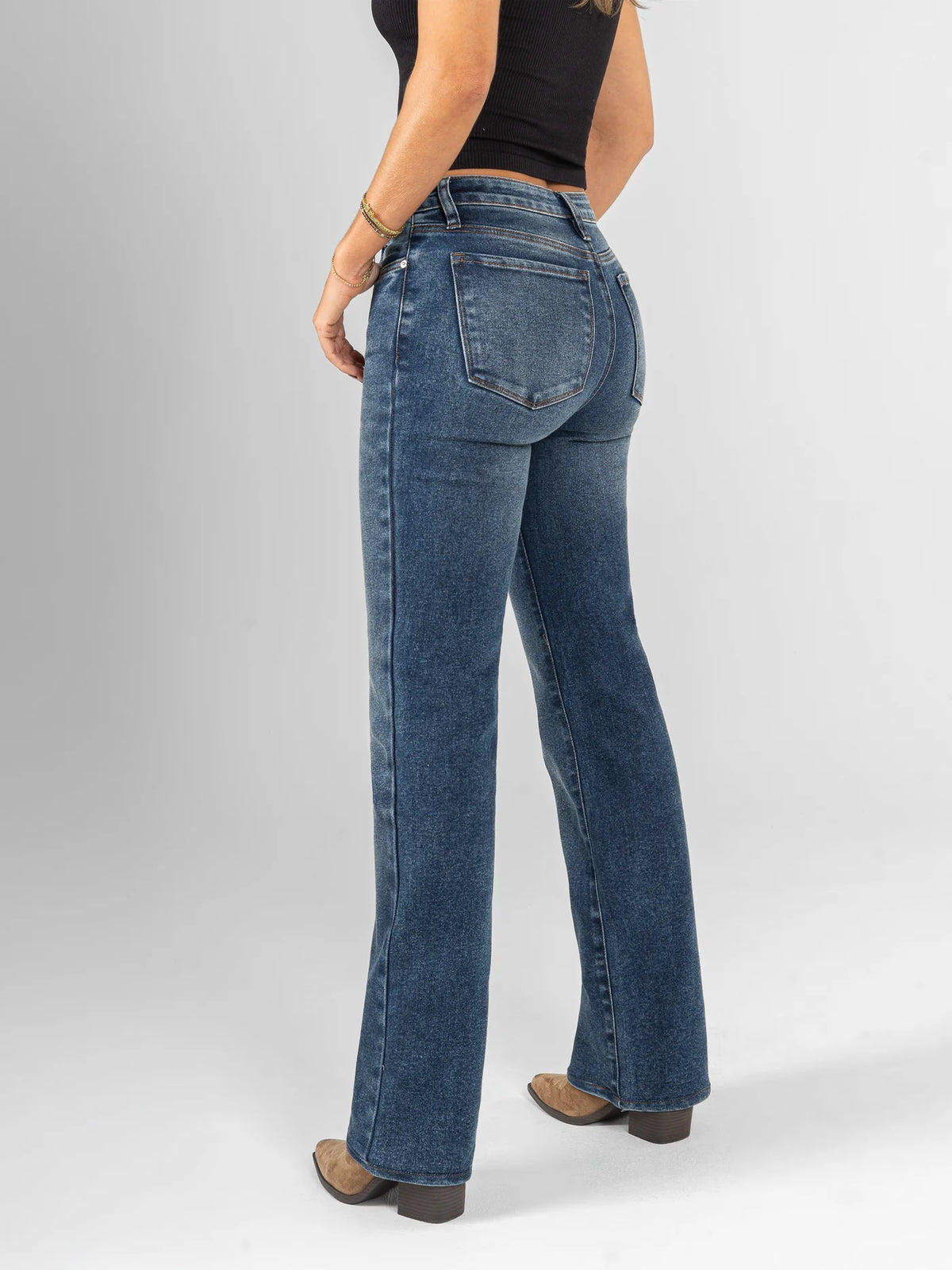 Ref: DCN1050 Jean flare stretch, bota recta, tiro alto, tono azul