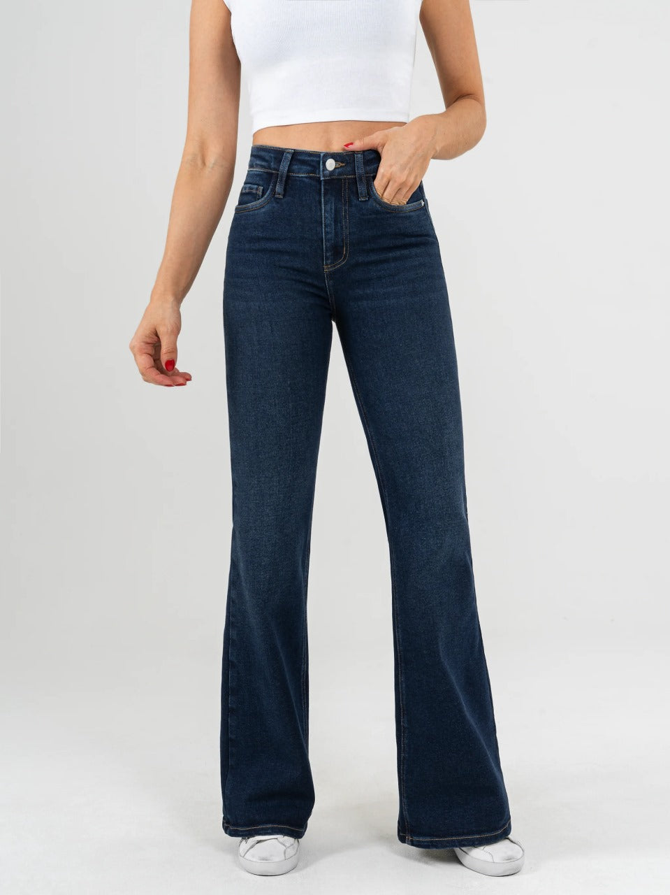 REF: DCN830 Mom Flare Strech