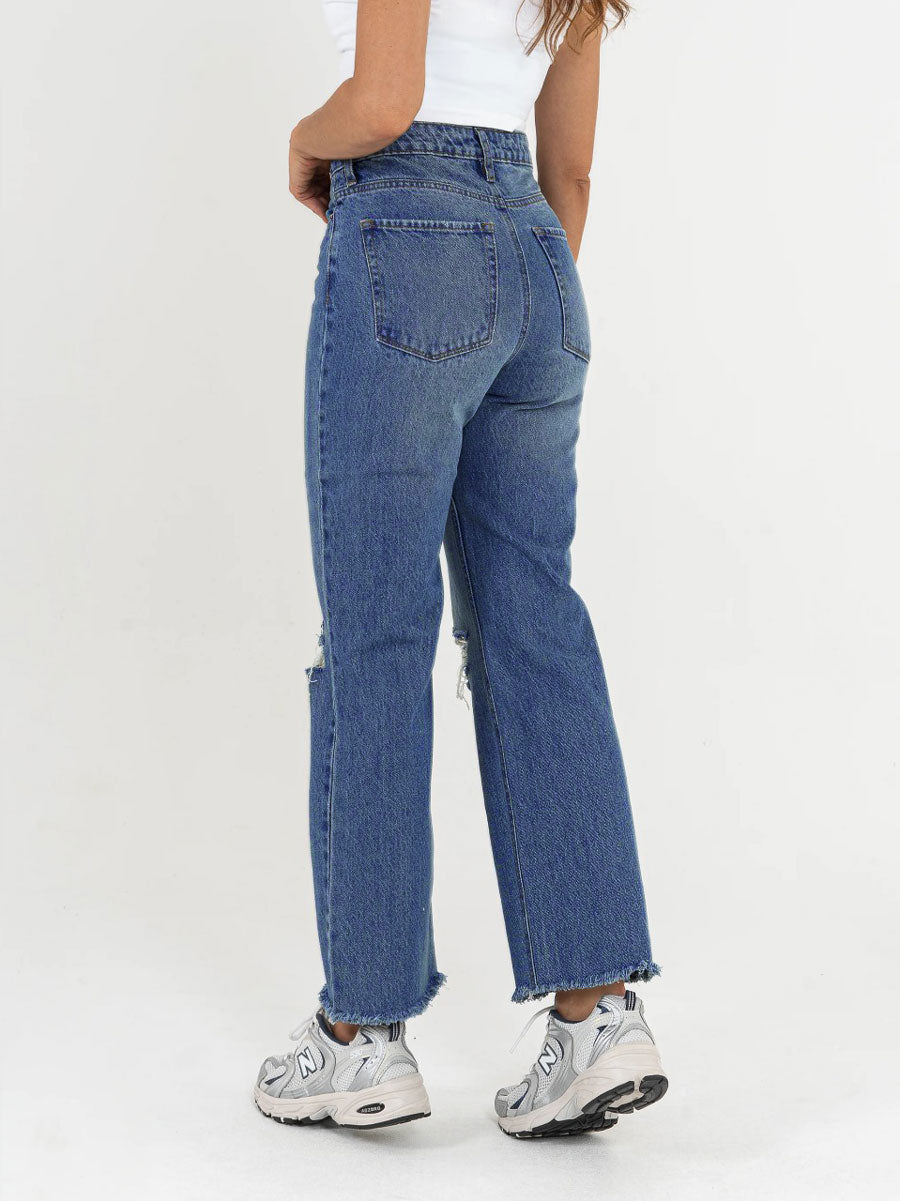 REF: DCN787  Jean Mom Flare , rígido, tiro alto