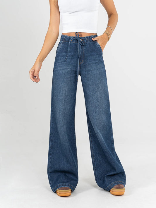 Ref: DCN842  Jean Mom flare, palazzo, rígido, detalle en pretina