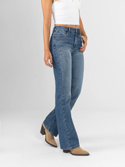 Ref: DCN1050 Jean flare stretch, bota recta, tiro alto, tono azul