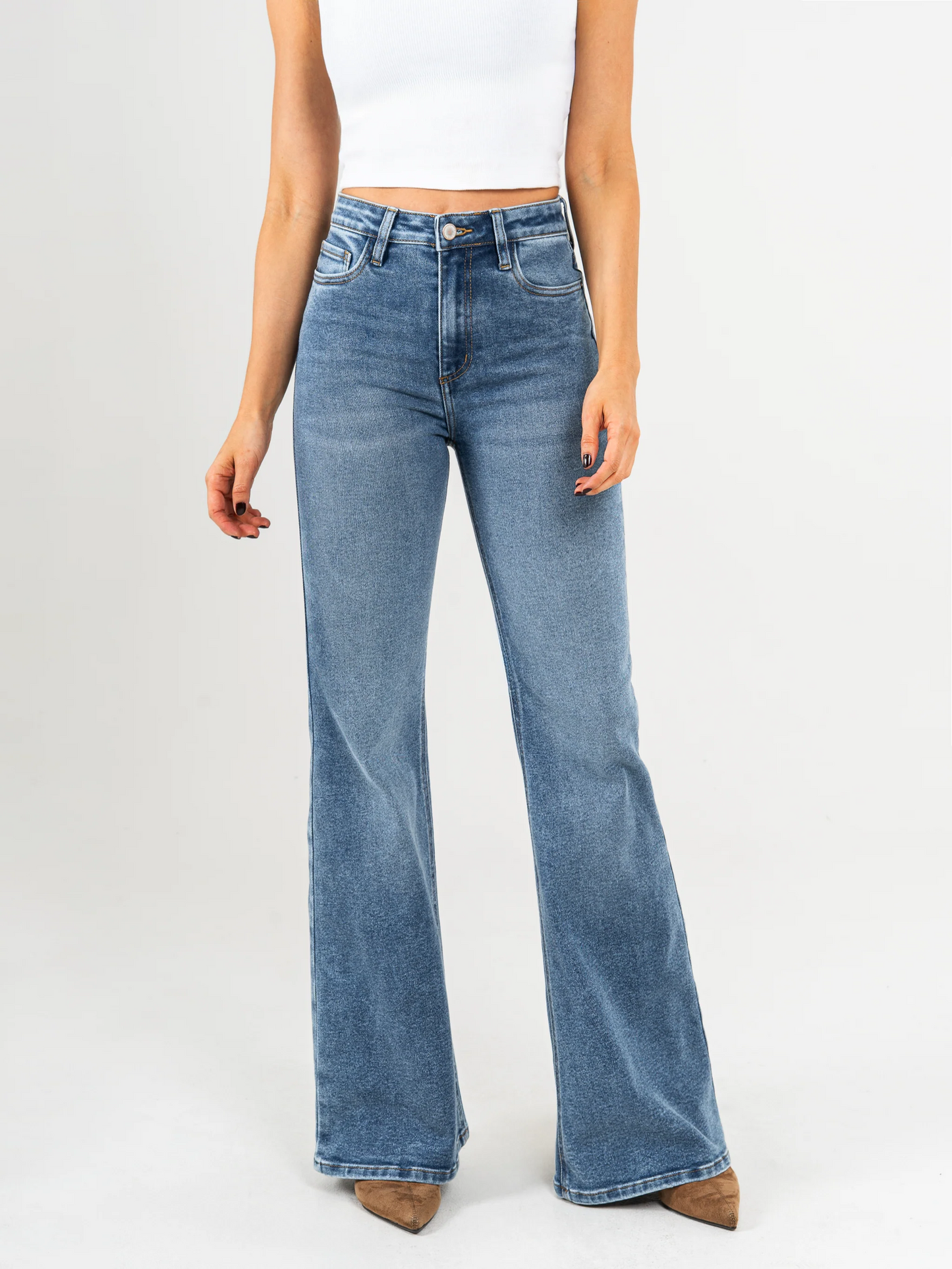 Ref: DCN1014 Jean flare stretch, bota acha, tiro alto, tono azul