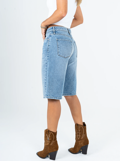 Ref: DCN964 Bermuda rígid, tiro alto