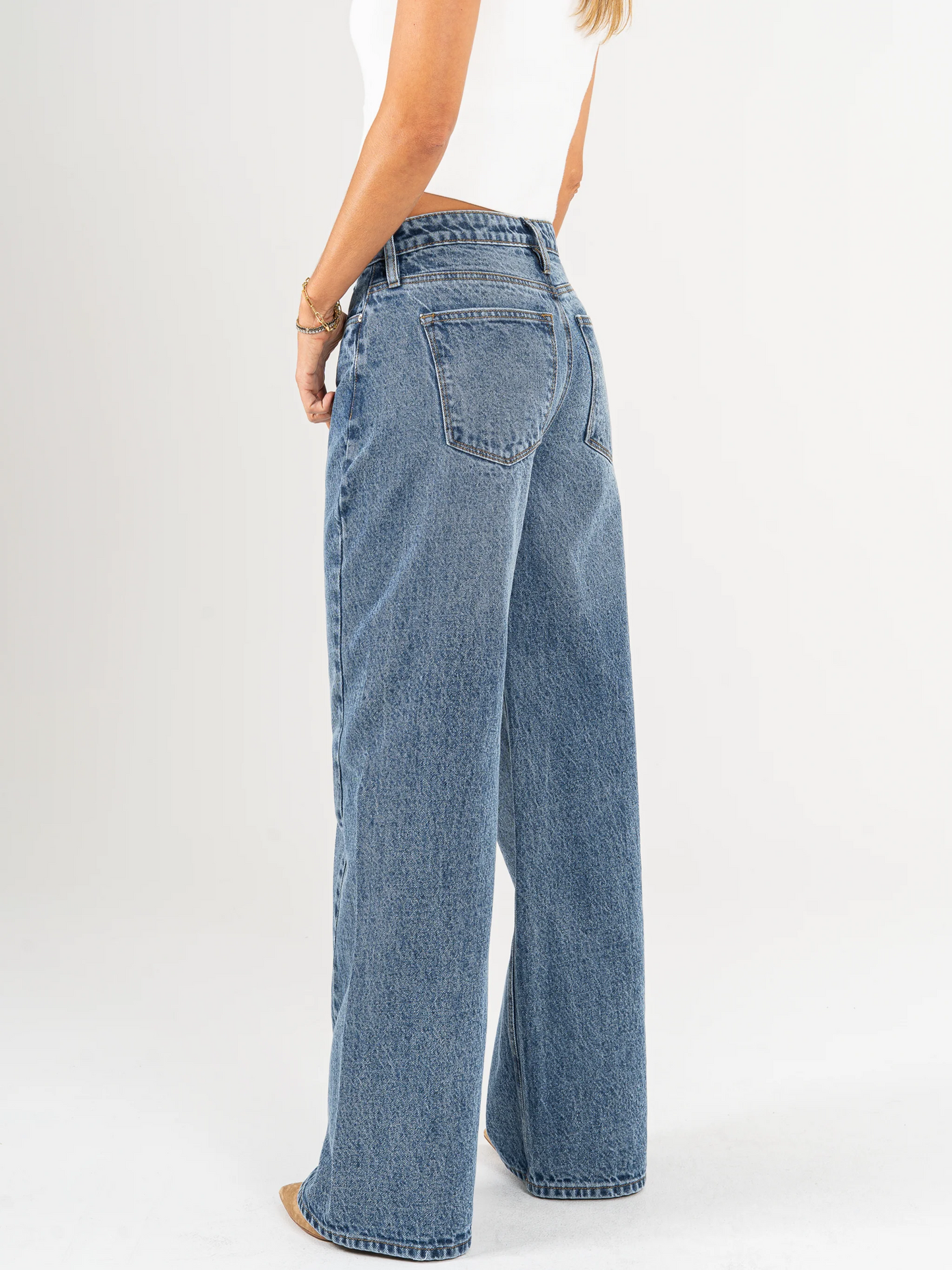 Ref: DCN972 Jean wide leg, tiro alto, con cortes, rígido