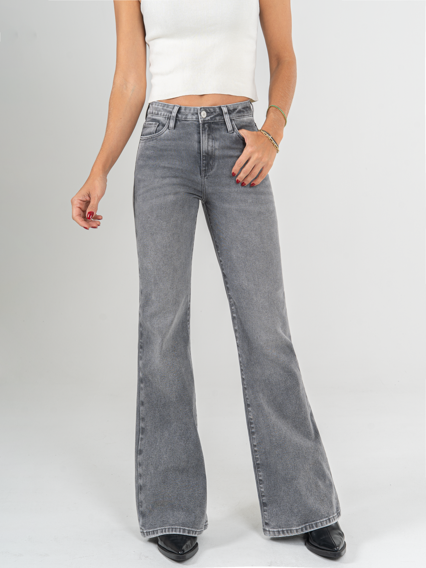 Ref: DCN1015 Jean flare stretch, bota ancha, tiro alto, tono gris