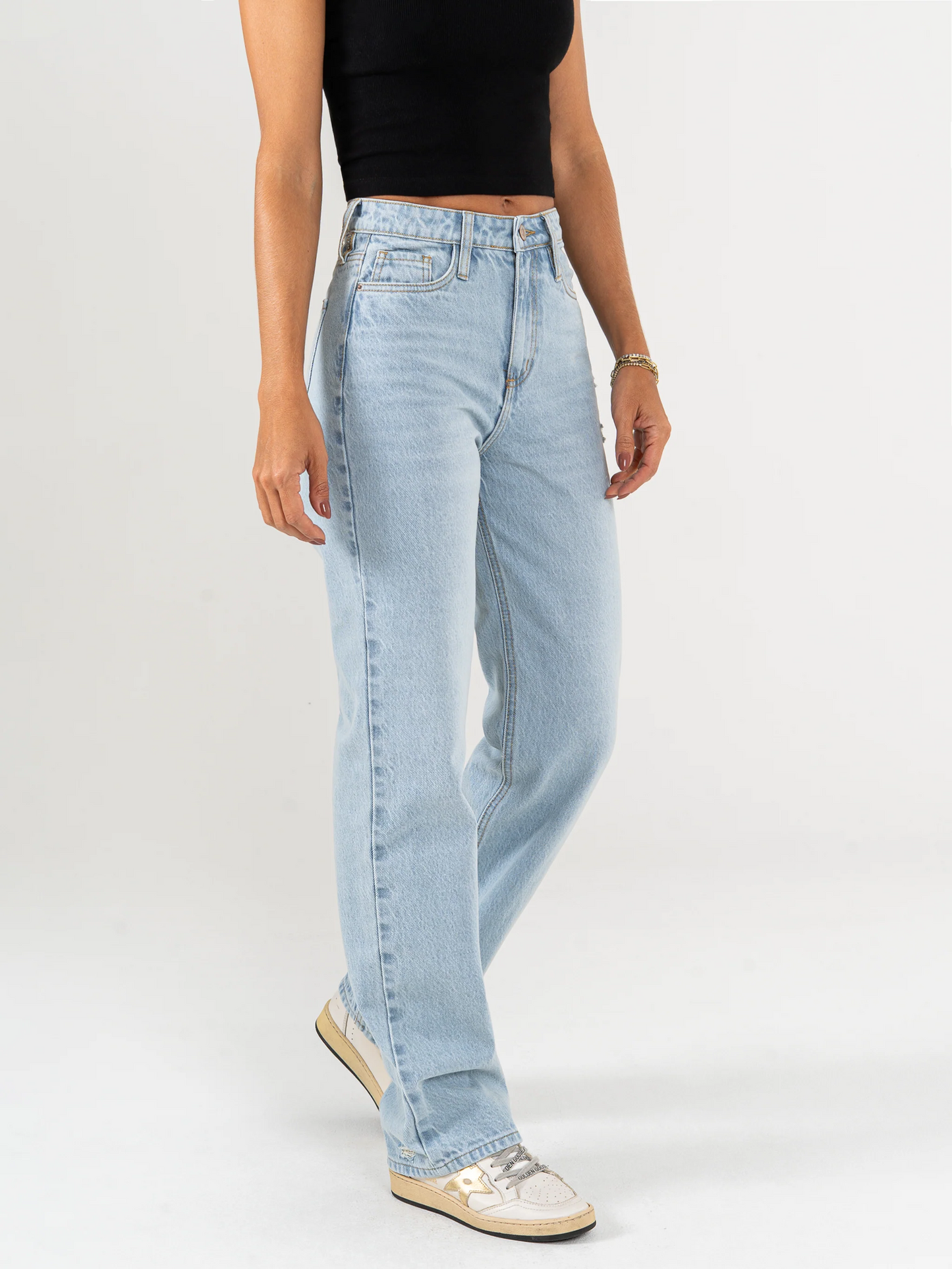 Ref: DCN944 Pantalón straight leg, rígido, tiro medio