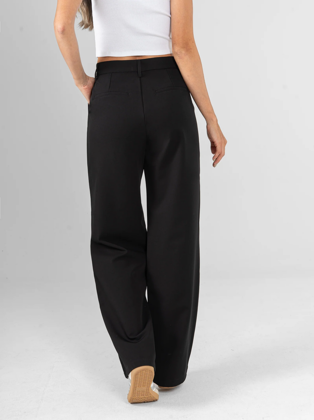 Ref: DCN1105 Pantalón Palazzo, tejido plano liviano, tiro alto.