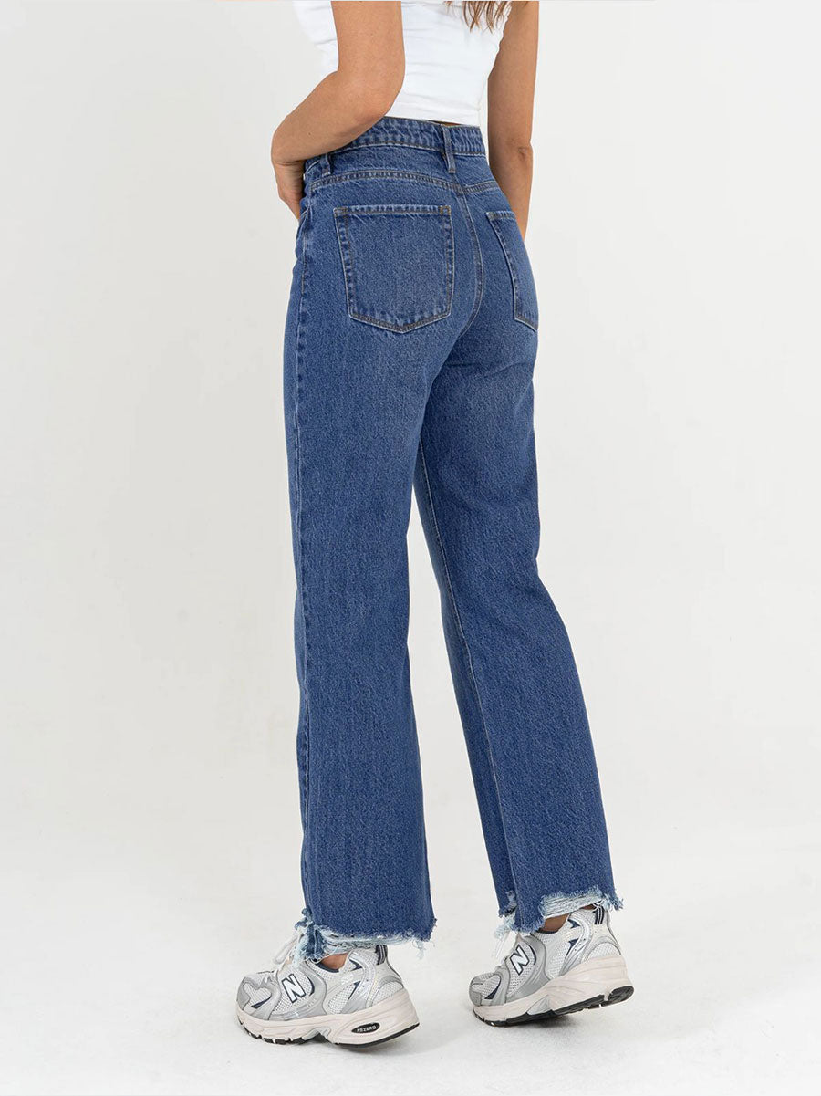 REF: DCN787  Jean Mom Flare , rígido, tiro alto