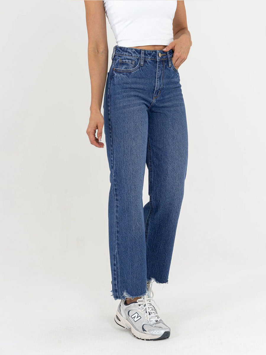 REF: DCN787  Jean Mom Flare , rígido, tiro alto